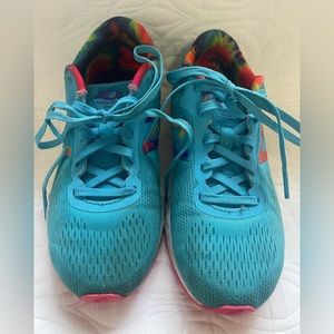Girls New Balance Shoes
